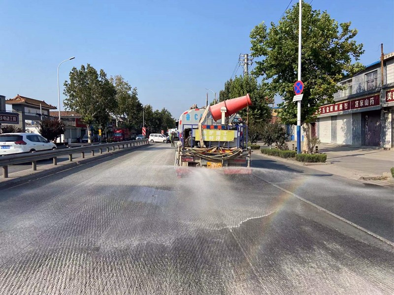灑水車(chē)降塵_副本 灑水車(chē)降塵_副本
