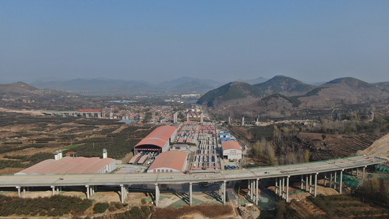 西里互通A匝道、西里綜合場站、苗莊特大橋（從前往后）_副本