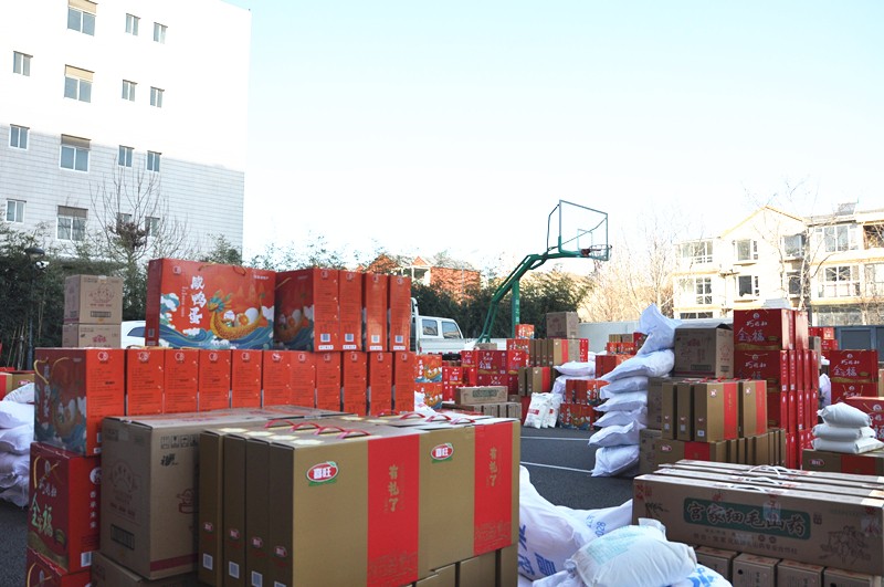 年貨發(fā)放，祝我們的2023更加精彩