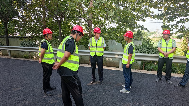 公司對(duì)臨淄四好農(nóng)村路提升改造項(xiàng)目開展第三季度安全檢查