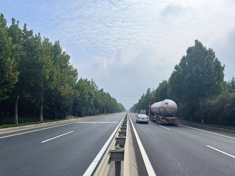 獻(xiàn)禮國(guó)慶——我公司承建的2023年淄博市國(guó)省道養(yǎng)護(hù)工程三個(gè)標(biāo)段（四條路）全部順利通過竣工驗(yàn)收