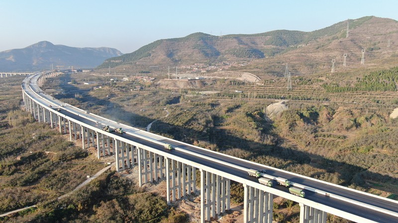 內(nèi)行看門(mén)道，外行看熱鬧