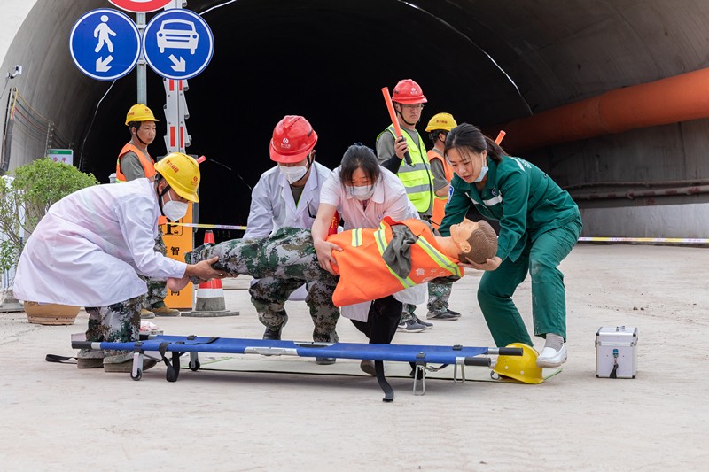 3、演練救援_副本