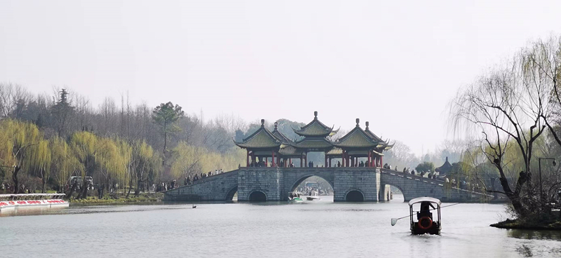 62b7a13395919a24f84adf51cd38e2f_副本