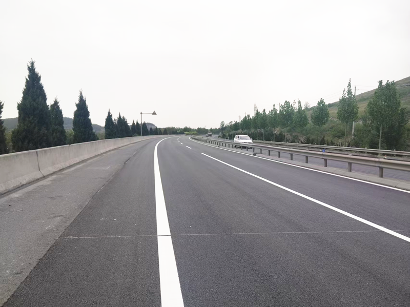 【一提三?！縎102大中修工程全線通車 譜寫暢通出行新畫卷