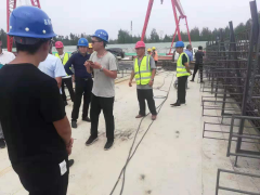 青蘭項(xiàng)目部總監(jiān)辦、駐地辦對(duì)我部試驗(yàn)梁工作進(jìn)行現(xiàn)場檢測