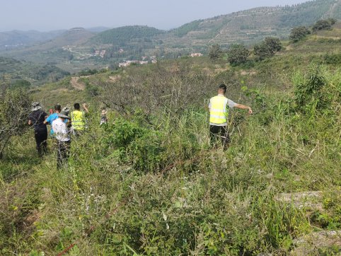 【抓作風(fēng) 創(chuàng)效益】臨臨高速六標(biāo)開展曹家頂隧道臨時征地評估工作